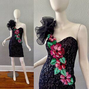 STUNNING Vintage 80s Black Sweetheart LORALIE Ruffle Prom Mini Dress XS